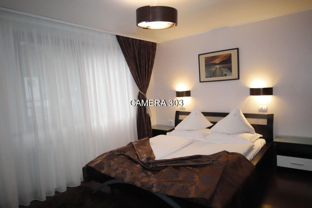 Hotel Complex Cochet Buşteni Zewnętrze zdjęcie